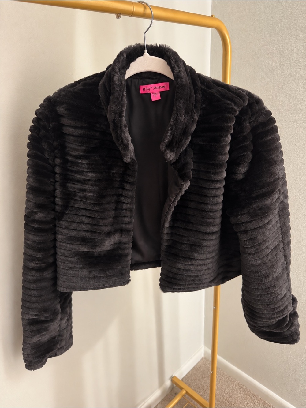 Betsey Johnson Black Faux Fur Cropped Jacket Size M